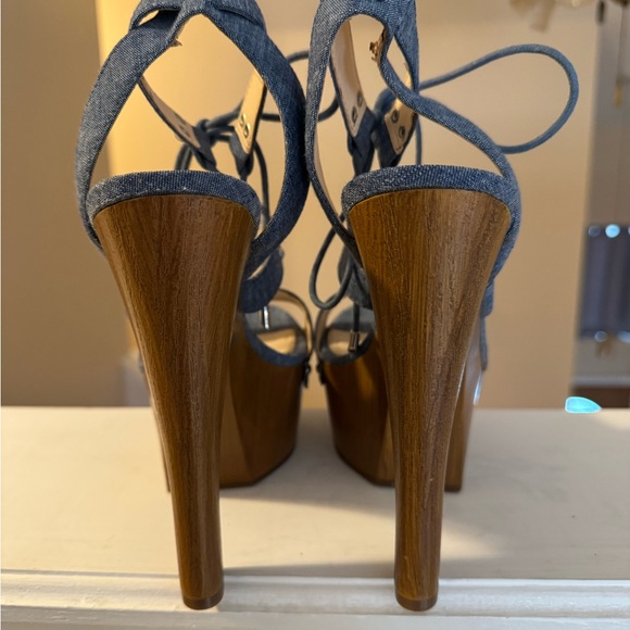 Jessica Simpson - Picture 4 of 6